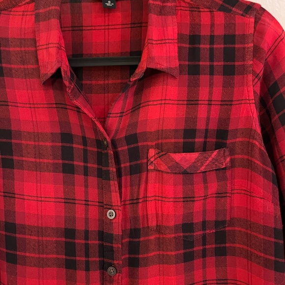 Lucky Brand Red and Black Plaid Shirt - Picture 2 of 6